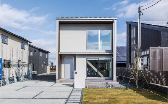 フィアスホーム